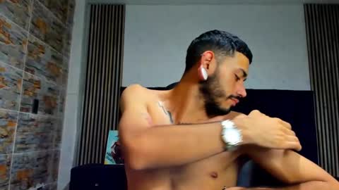 rolo martinez online show from November 2025 07:27:01 PM