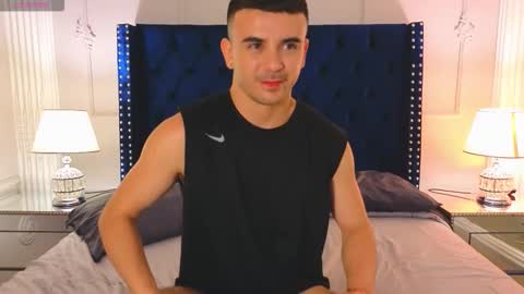   online show from October 2025 02:51:02 PM