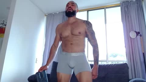 Snapshot of roman_muscle_ chatting on December 2025 10:14:01 PM Roman online show from December 2025 10:14:01 PM