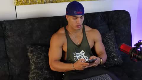 Snapshot of romano_kentt12 chatting on November 2025 06:19:01 AM romano_kentt12 online show from November 2025 06:19:01 AM