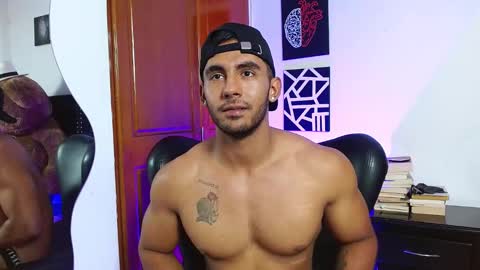 Roman online show from March 2025 04:46:01 PM