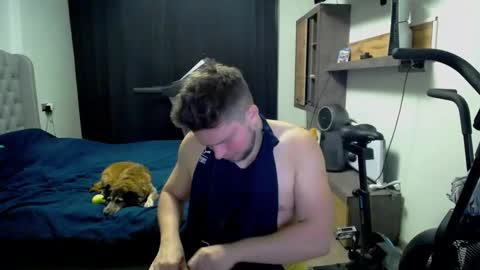 Snapshot of romantic_twunk chatting on October 2025 01:46:01 AM romantic_twunk online show from October 2025 01:46:01 AM