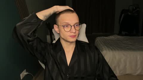 Snapshot of romeo_mercy chatting on January 2025 08:53:01 PM Romeo online show from January 2025 08:53:01 PM