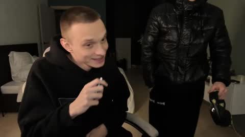 Snapshot of romeo_mercy chatting on February 2025 04:21:02 AM Romeo online show from February 2025 04:21:02 AM