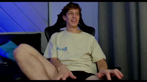 Romeo Ricci online show from December 2024 01:59:02 PM