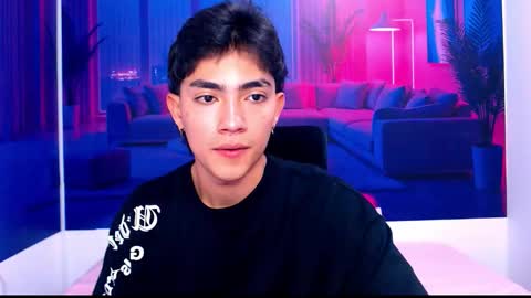 Snapshot of romeomillerr chatting on October 2025 08:09:02 PM Romeo online show from October 2025 08:09:02 PM