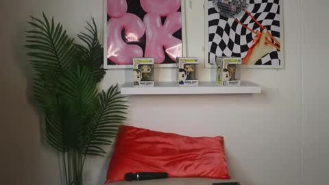 Roni online show from January 2025 02:39:02 AM