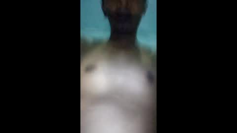 Snapshot of roniyxx chatting on December 2025 04:56:01 PM ronzxxx online show from December 2025 04:56:01 PM