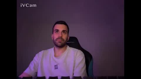 Snapshot of ronnjeremy chatting on December 2025 10:18:02 PM ronnjeremy online show from December 2025 10:18:02 PM