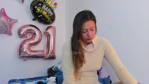    online show from January 2025 03:20:02 AM