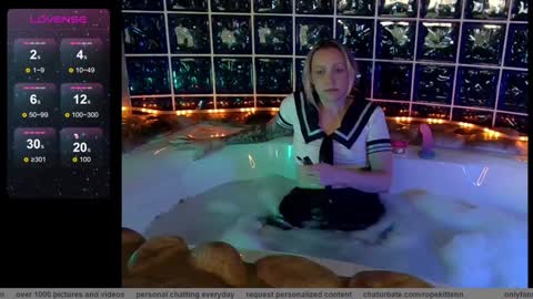 Ropekittenn online show from December 2024 08:10:02 PM