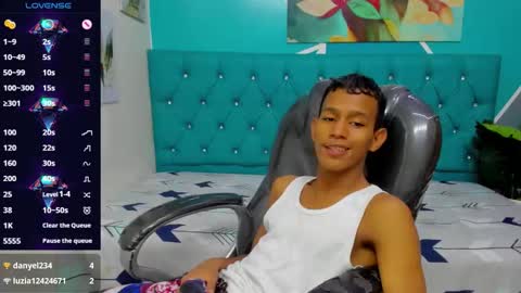 RORY CASTRO online show from November 2025 11:27:02 PM