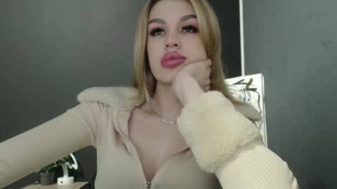 Rosalina online show from October 2025 01:10:02 PM