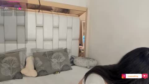 Aleja online show from March 2025 10:45:02 PM