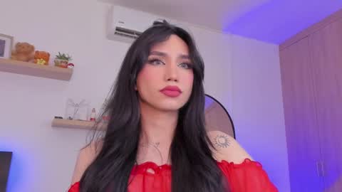 Rose Saenz online show from February 2025 09:13:02 PM