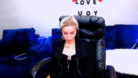 Snapshot of rose__shine chatting on November 2025 10:59:01 AM rose shine online show from November 2025 10:59:01 AM