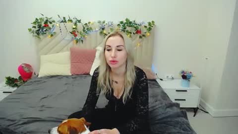 Snapshot of rose__shine chatting on November 2025 12:15:01 PM rose shine online show from November 2025 12:15:01 PM