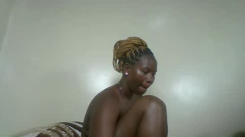 rose_coco online show from September 2025 12:11:01 AM