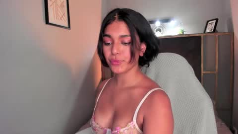 Rose online show from February 2025 10:37:02 PM