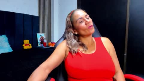 Snapshot of rose_sweet3 chatting on October 2025 06:42:02 PM rosesweet online show from October 2025 06:42:02 PM
