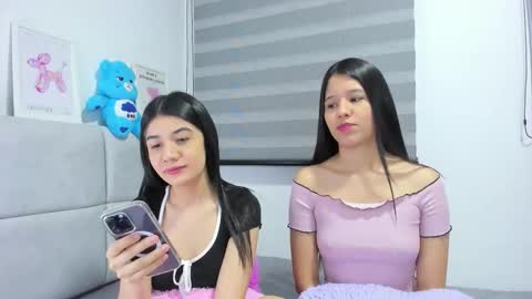 Rose y Miah online show from September 2025 05:33:02 AM