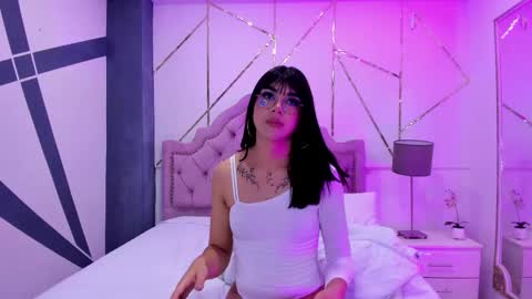 Rose online show from December 2024 03:48:02 PM