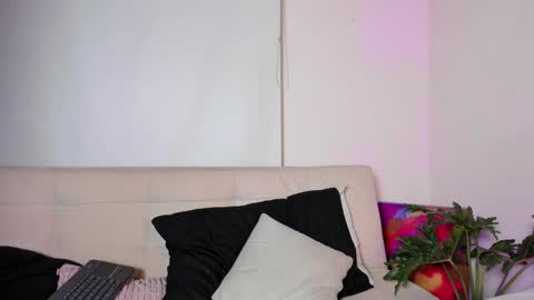 Lyla OF roselinedior online show from December 2024 03:00:02 PM