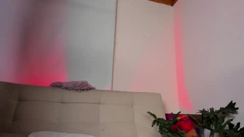 Lyla OF roselinedior online show from December 2024 04:50:01 PM