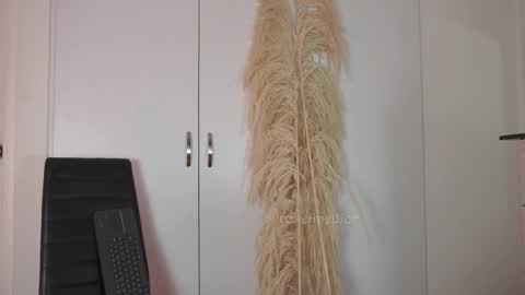 Lyla OF roselinedior online show from October 2025 02:17:02 PM