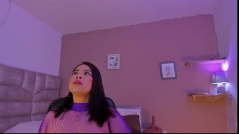 roselyn online show from September 2025 09:34:01 AM