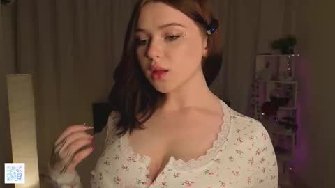 Graise online show from September 2025 04:40:02 PM