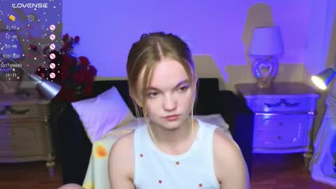 Sweety Kate online show from October 2025 04:33:01 AM