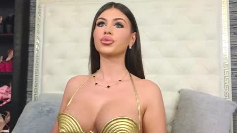 Snapshot of rosevanessa chatting on October 2025 06:23:01 AM Gabriela online show from October 2025 06:23:01 AM