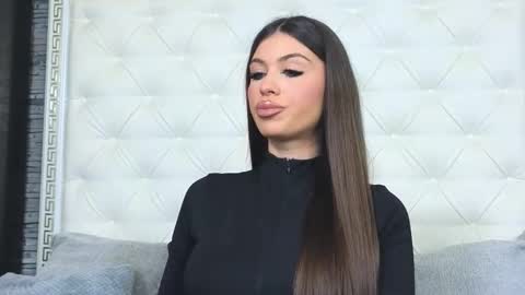 Snapshot of rosevanessa chatting on November 2025 07:51:02 AM Gabriela online show from November 2025 07:51:02 AM