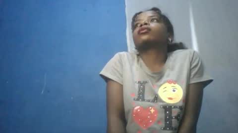 Roseyaa online show from September 2025 10:19:02 AM