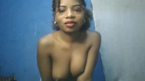 Roseyaa online show from September 2025 03:38:02 PM