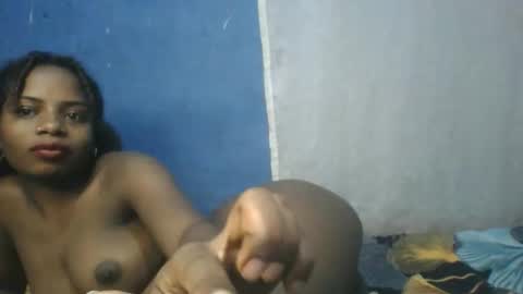 Roseyaa online show from September 2025 04:56:01 PM