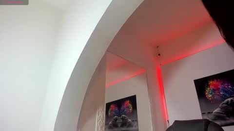 Snapshot of rosi_cooper chatting on February 2025 10:40:02 AM rosi_cooper online show from February 2025 10:40:02 AM