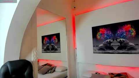 Snapshot of rosi_cooper chatting on March 2025 11:05:01 AM rosi_cooper online show from March 2025 11:05:01 AM