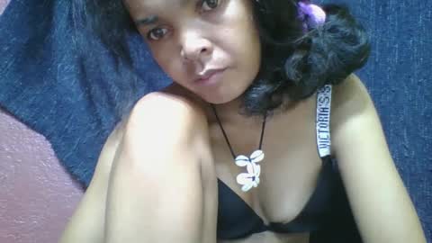 rosia685234 online show from February 2025 05:57:01 PM