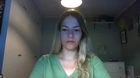 Rosie online show from September 2025 06:46:01 AM