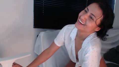 Snapshot of ross_bakerhot chatting on December 2024 09:15:01 PM Ross BakerHot online show from December 2024 09:15:01 PM