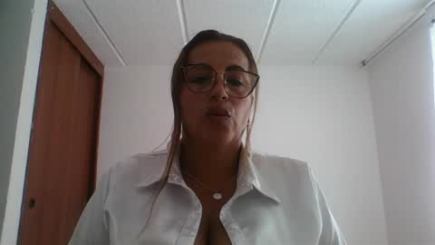 Rossana  online show from December 2024 07:16:01 PM