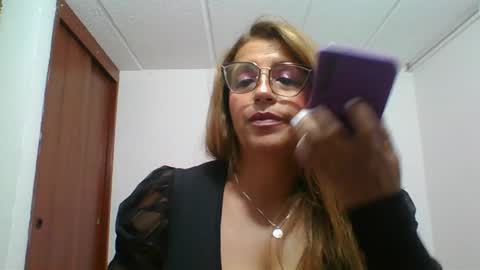 Rossana  online show from December 2024 10:30:01 PM