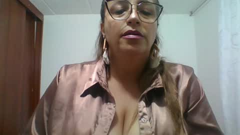Rossana  online show from February 2025 10:29:02 PM