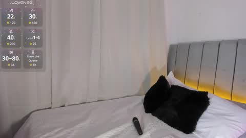 Snapshot of rossedaw_ chatting on November 2025 11:04:02 PM Rosse Daw Independent model online show from November 2025 11:04:02 PM