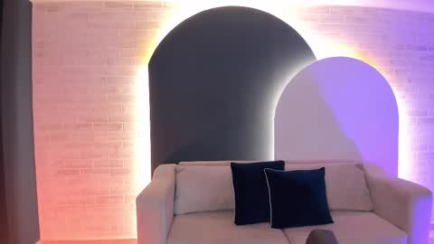 Rossie Rhoades online show from October 2025 07:34:02 PM