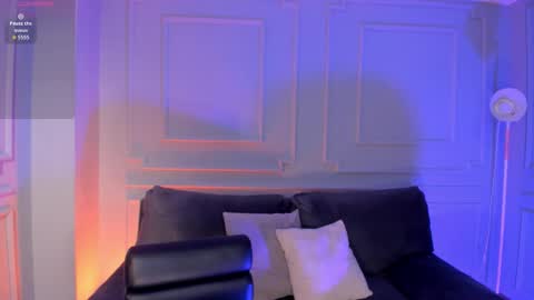 Rossie Rhoades online show from October 2025 08:57:01 PM