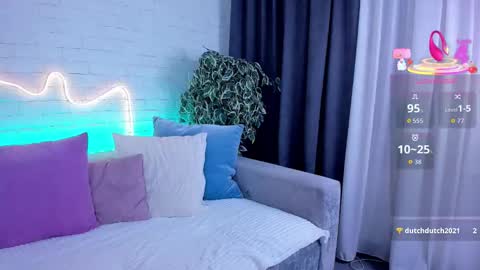 Rossy online show from November 2025 11:58:01 PM