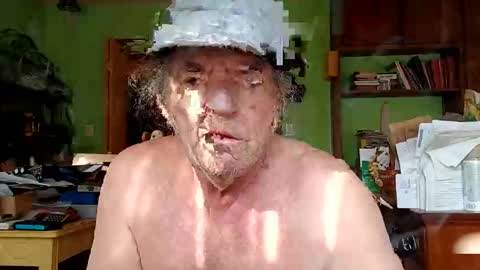 Snapshot of rotorranch chatting on November 2025 07:35:02 PM rotorranch online show from November 2025 07:35:02 PM